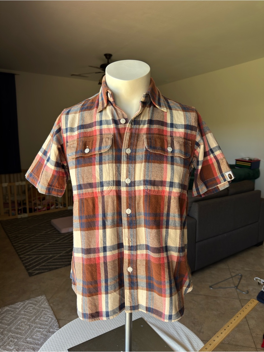 Casual Short-Sleeve Plaid Button-Down Shirt - Brown & Cream